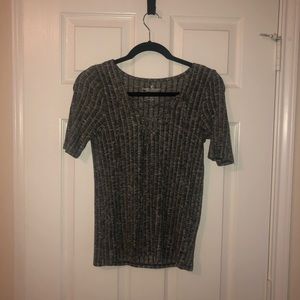 Short sleeve grey top. Tie up top!